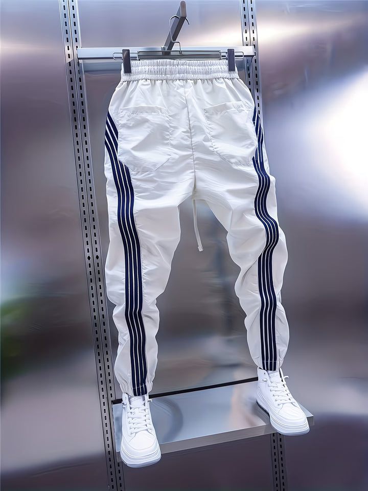 Itzik - Casual Pant With Back Pockets
