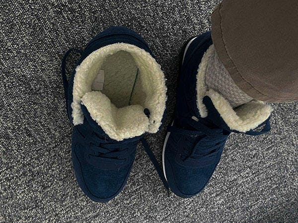 Nereo - Lightweight Warm Fur Snow Sneaker