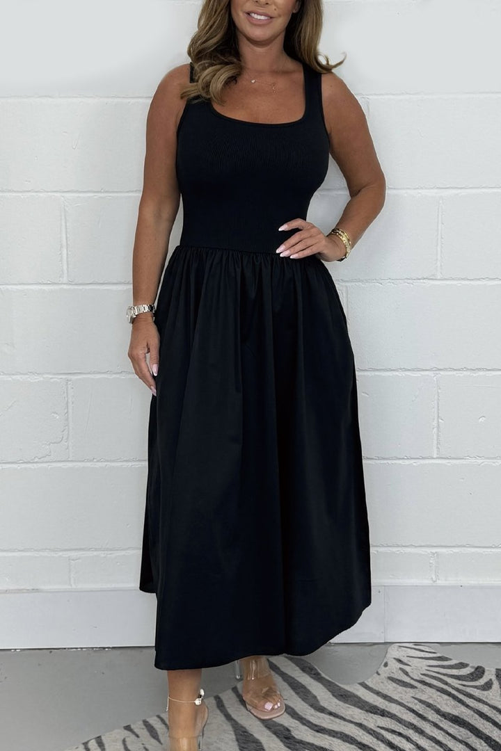 Cristiana - Sleeveless Dress With Square Neckline