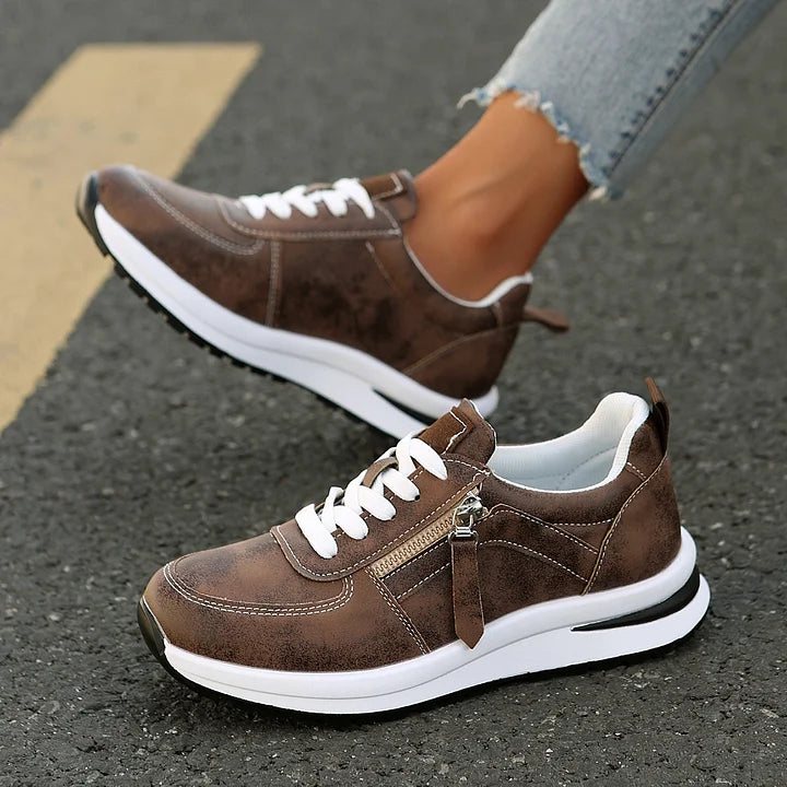 Maila - Comfortable Sneaker With Side Zipper