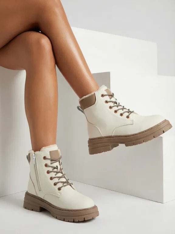 Frejolene - Ankle Boots with Laces and Chunky Soles