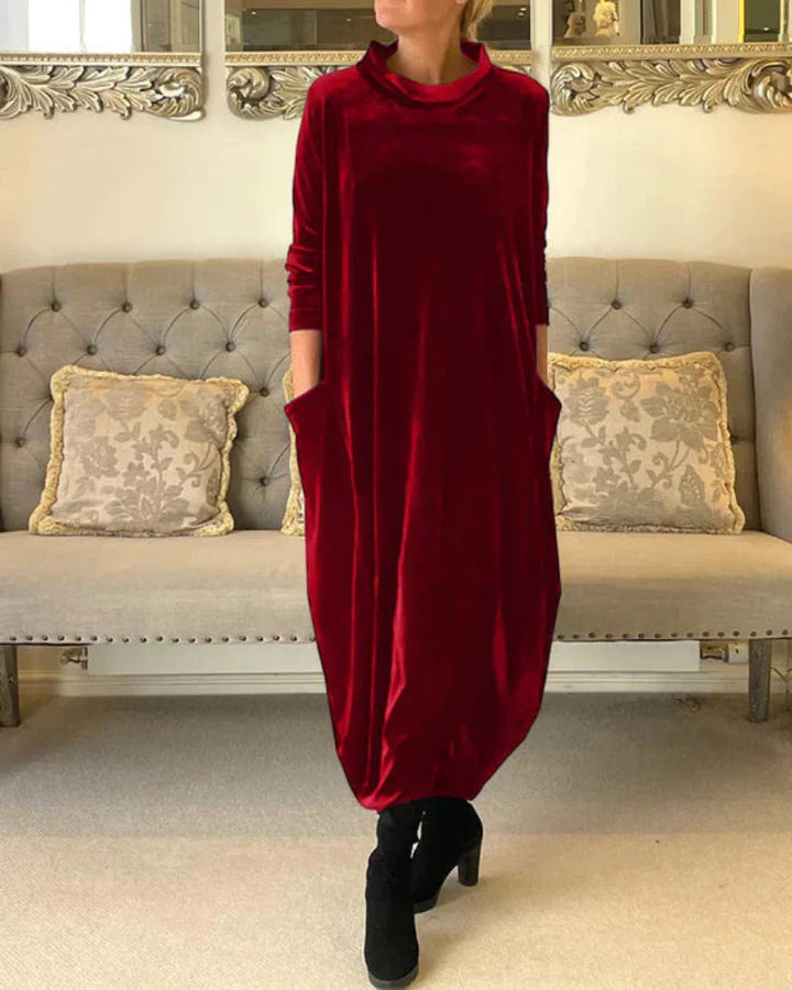 Layeena - Elegant Velvet Maxi Dress With Pockets