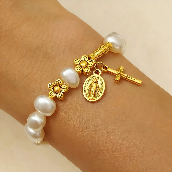 Ninetta - Serenity Virgin Mary Daisy Bracelet