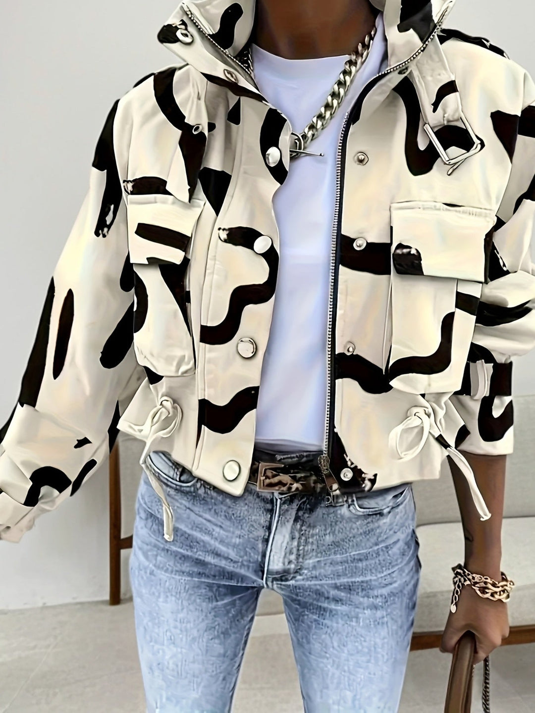 Solariflow - Multi-Pocket Drawstring Waist Jacket