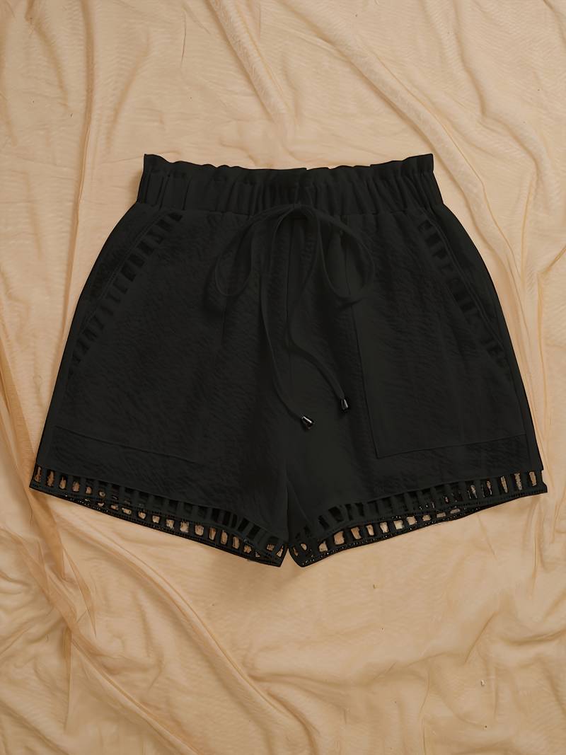 Mbakera - Casual Short With Functional Lace Pocket