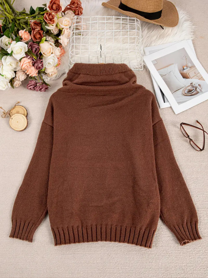 Natala - Knitted Sweater With Kangaroo Pocket