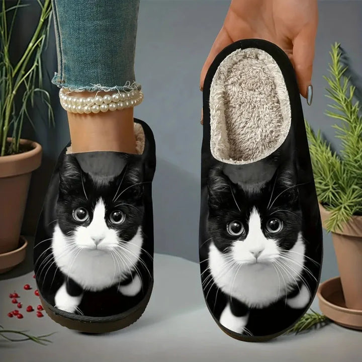 Saskita - Elegant Cat Print Slippers
