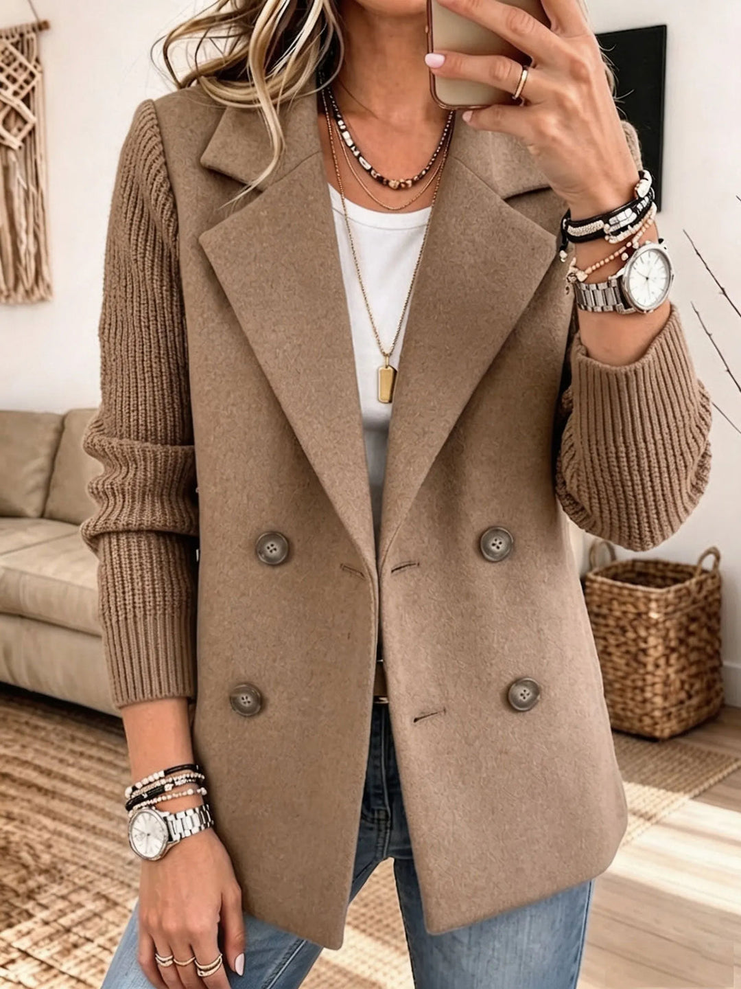Geneisa - Stylish Autumn Jacket With Knitted Sleeves