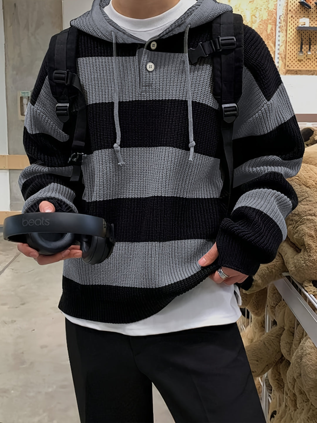 Tenzin - Oversized Striped Knitted Hoodie