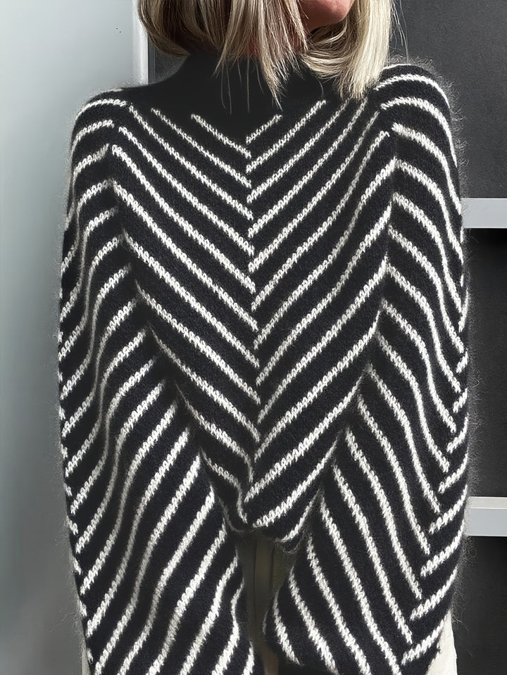 Klarysa - Casual Long Sleeve Knitted Sweater