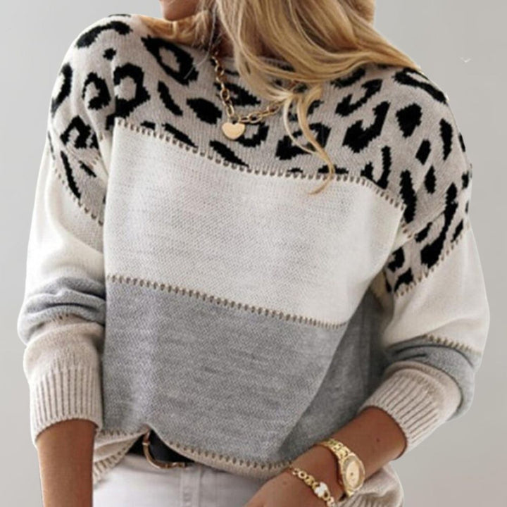 Zarey - Elegant Leopard Sweater
