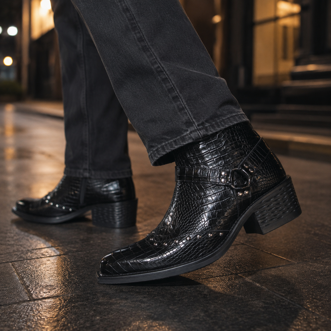 Emilenna - Buckle Boots