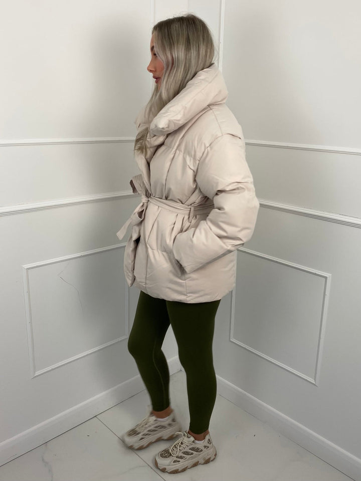 Heidie - Short Belt Pocket Puffer Jacket