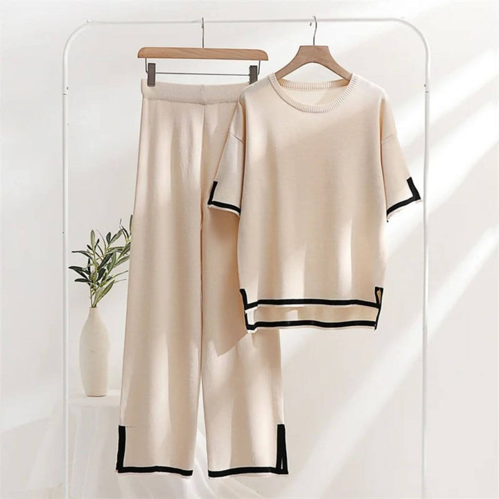 Heleta - Elegant 2 Piece Capri Set
