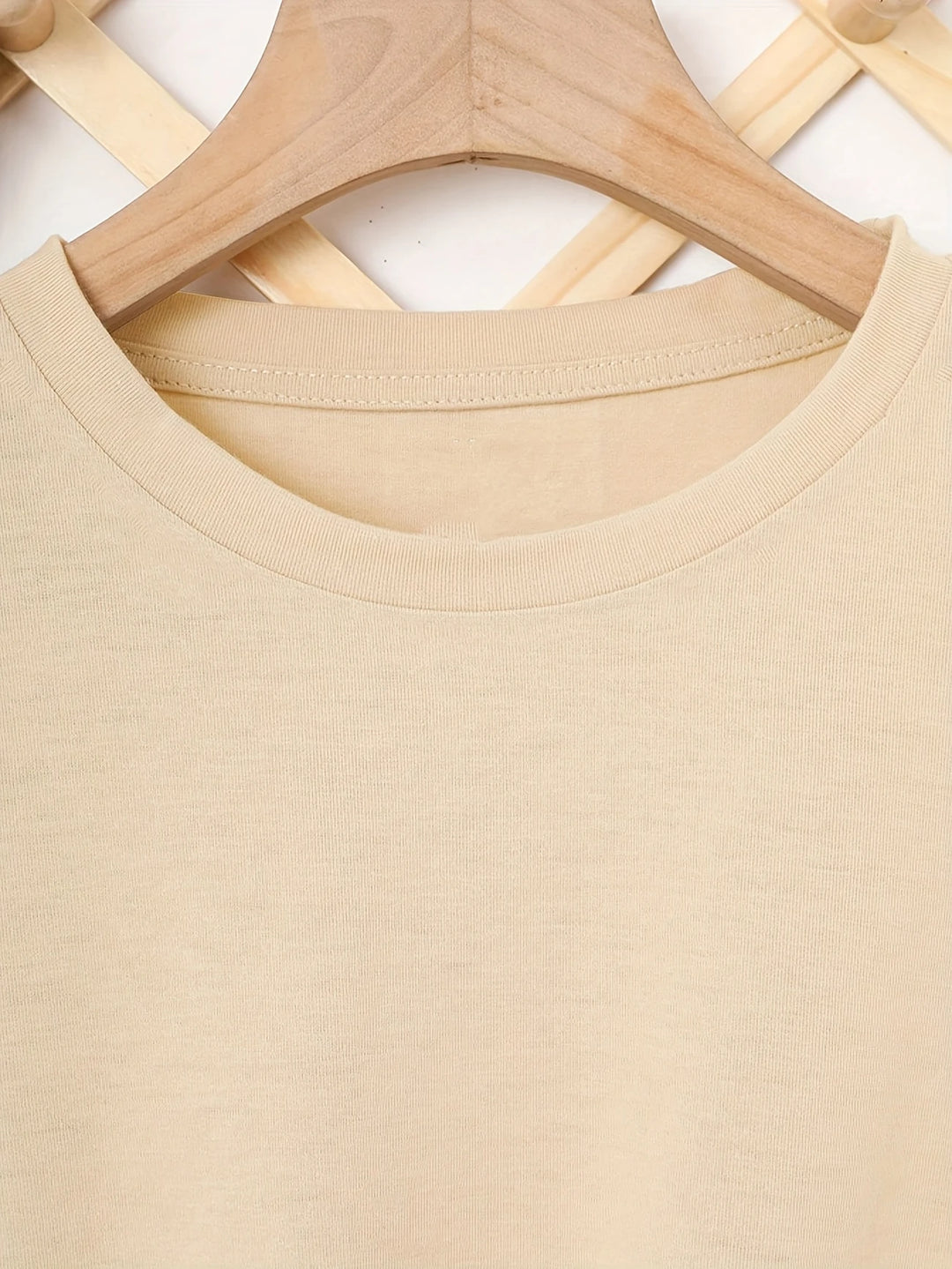 Larson - Casual Short Sleeve T Shirt With Heart Print