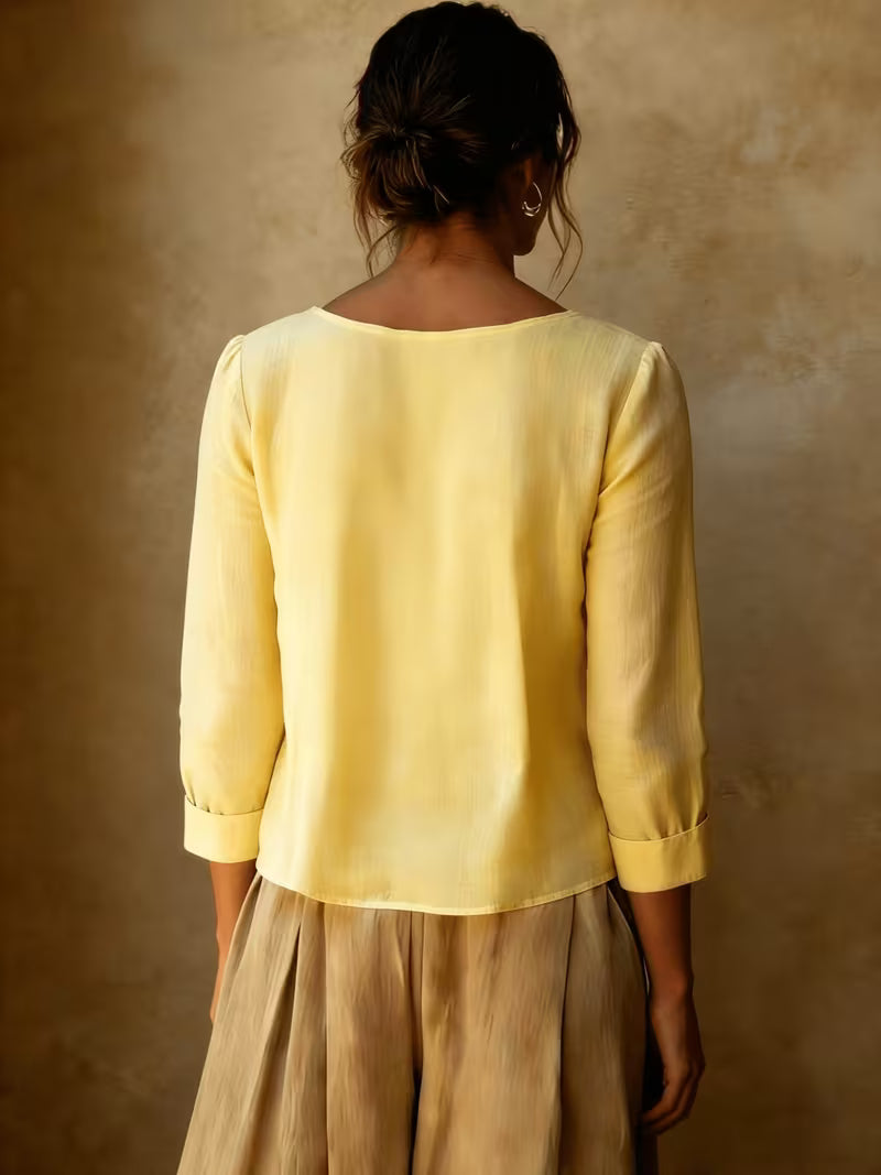 Gelina - Round Neck Blouse With Front Pleats