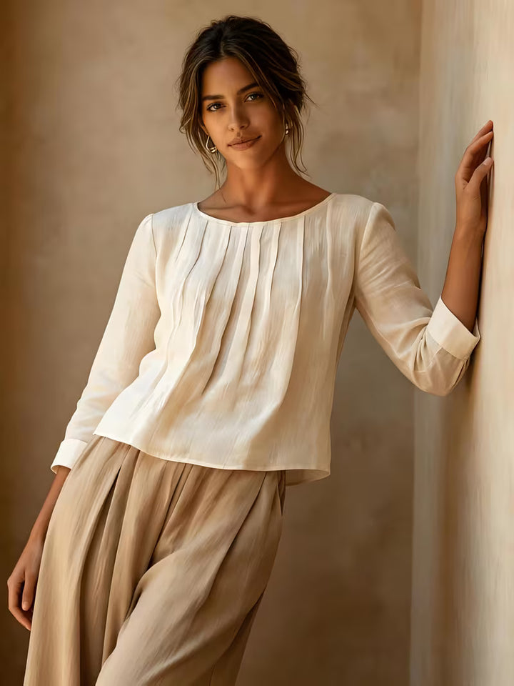 Gelina - Round Neck Blouse With Front Pleats