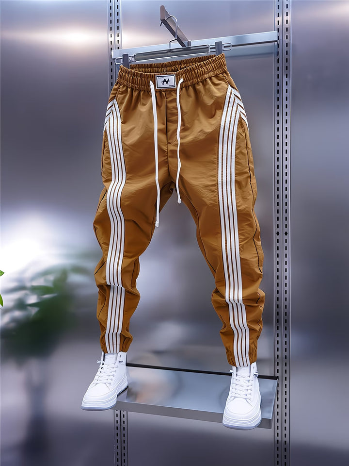 Itzik - Casual Pant With Back Pockets
