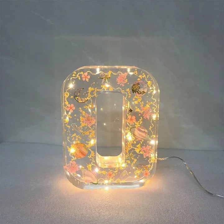FloraShine - Handmade Flower Resin Night Lamp