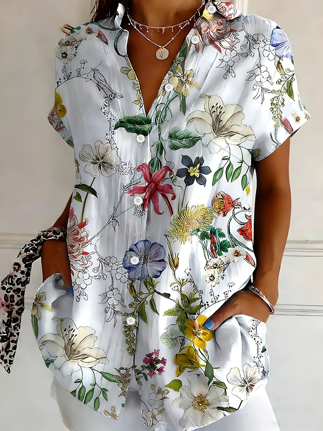 Nabilah - Casual Short Sleeve Top With Floral Print