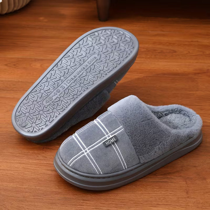 Wioviotrace - Plush Slippers With Checkered Pattern