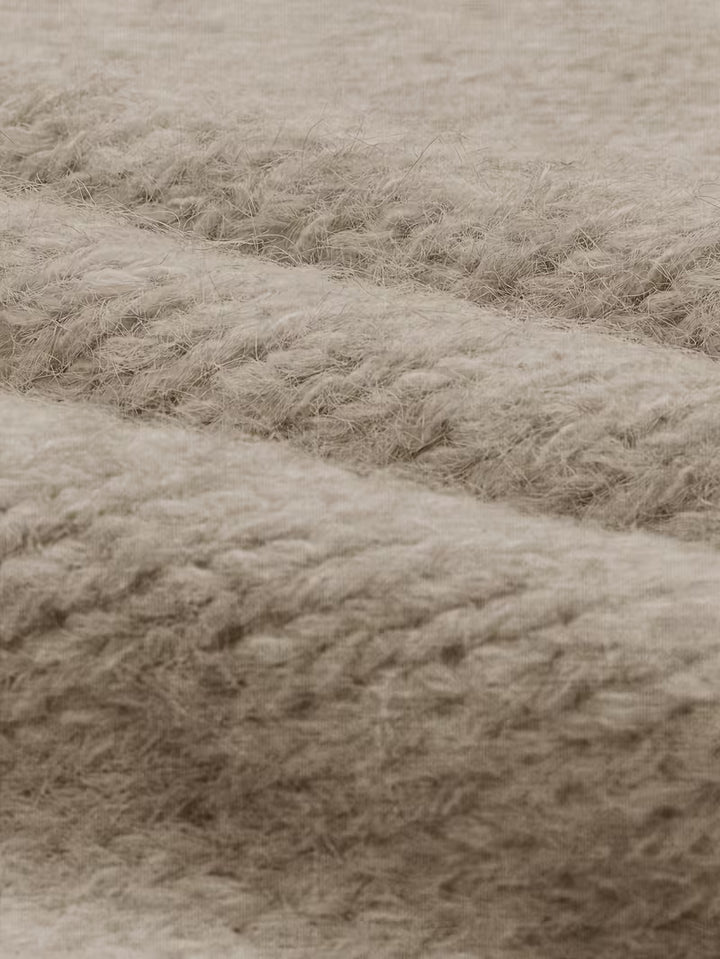 Dariya - Short And Soft Knitted Sweater