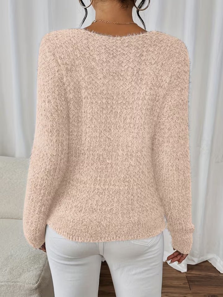 Aderah - Loose Fitting V-Neck Sweater