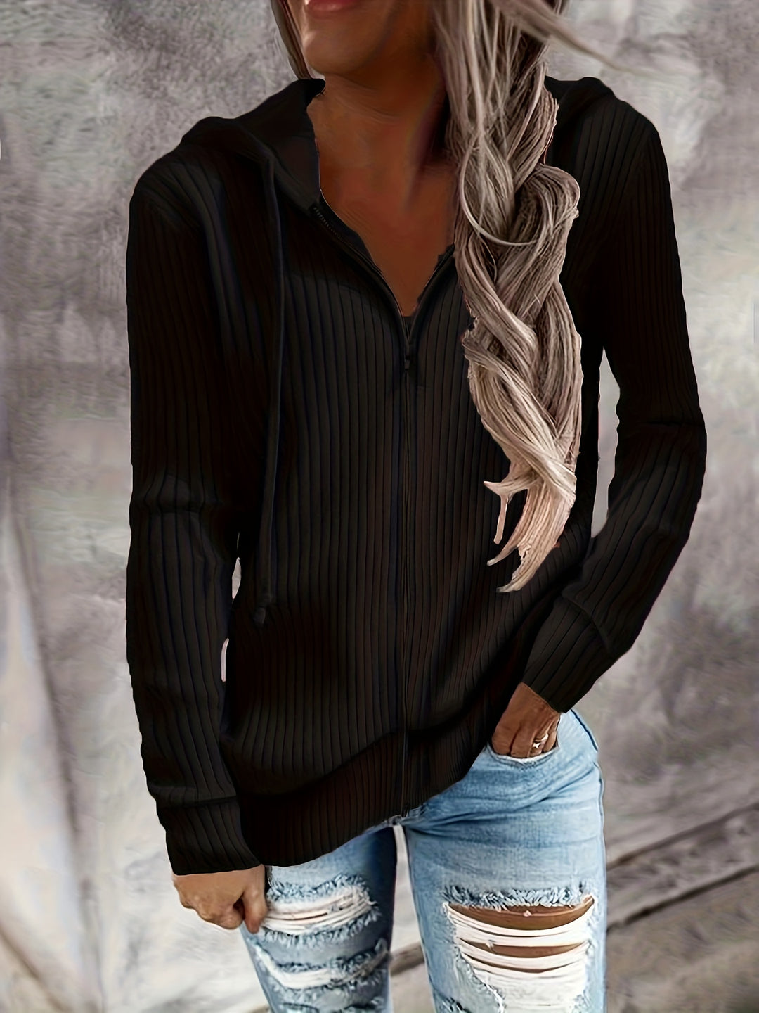 Nysa - Casual Long Sleeve Hoodie