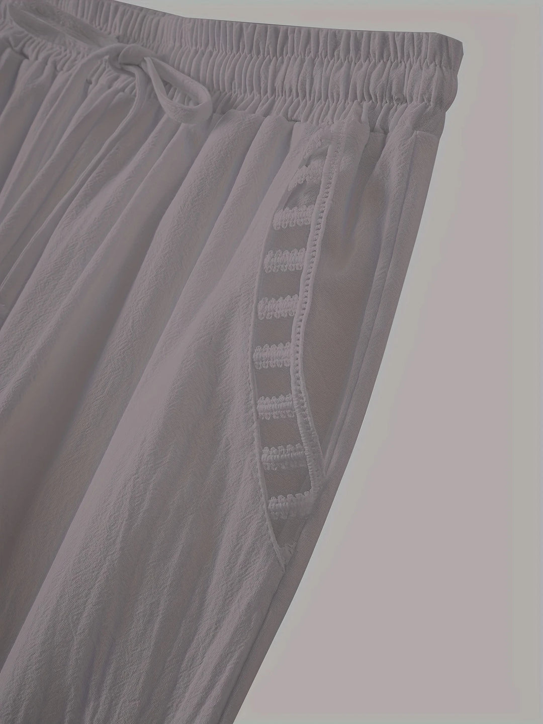 Tracey - Contrast Trim Cropped Pants