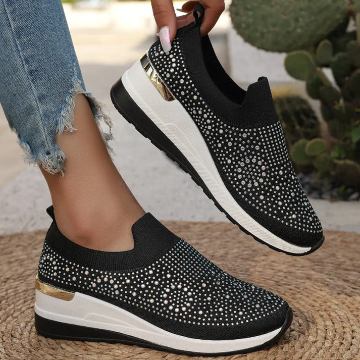 Haylay - Casual Slip on Sneakers