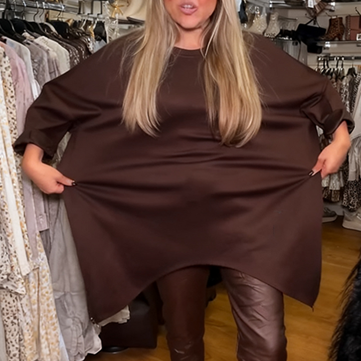 Aldona - Asymmetrical Top And Plain Pants
